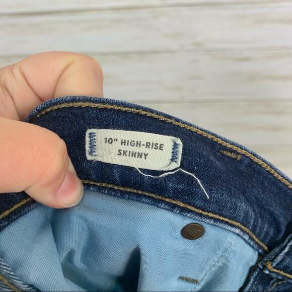 Madewell 10” High Rise Dark Wash Skinny Jeans - Picture 8 of 9